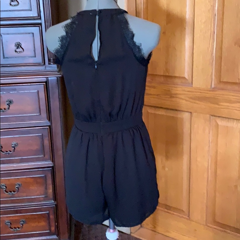 Romper - Picture 2 of 4